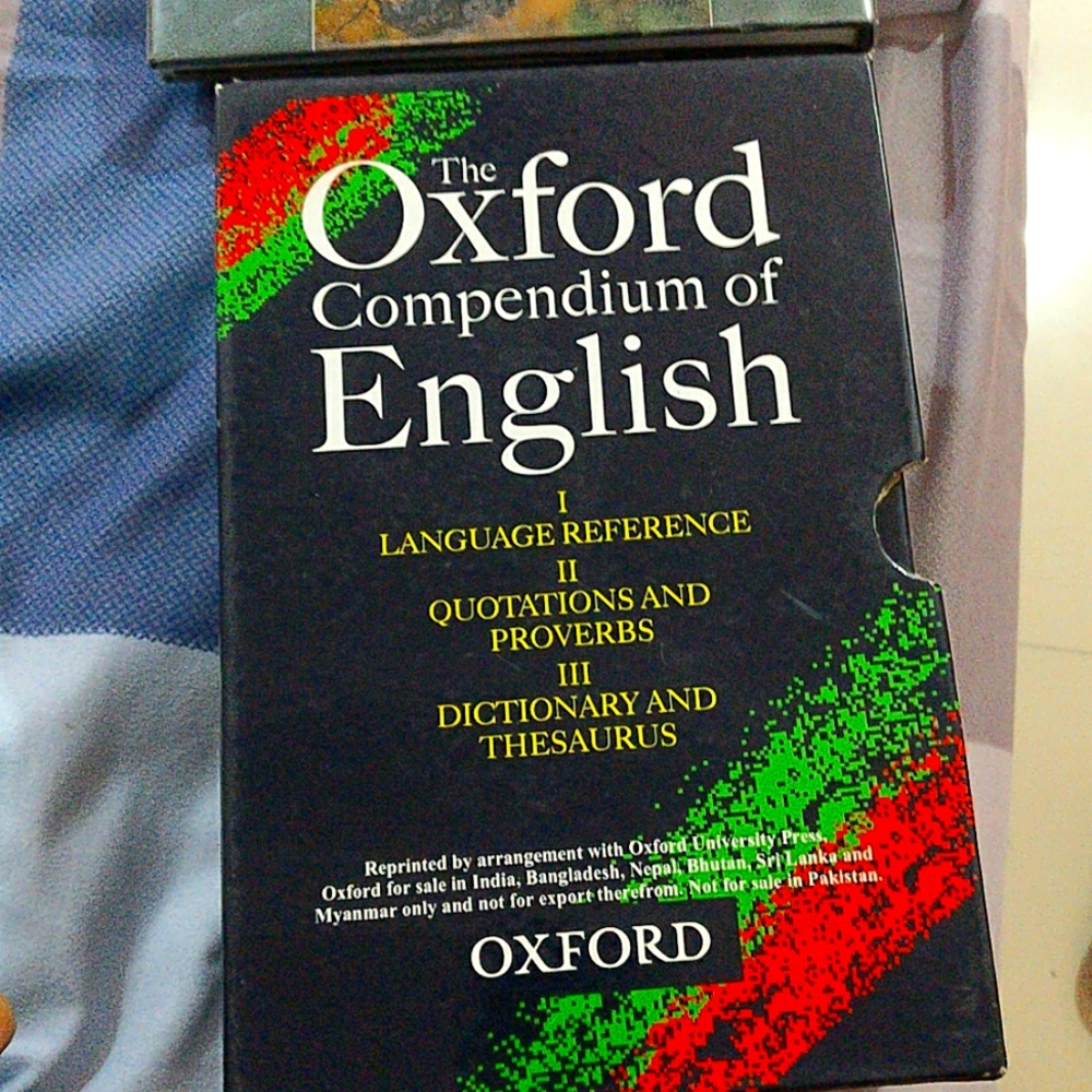 The Oxford Compendium of English - Picture 2 of 8